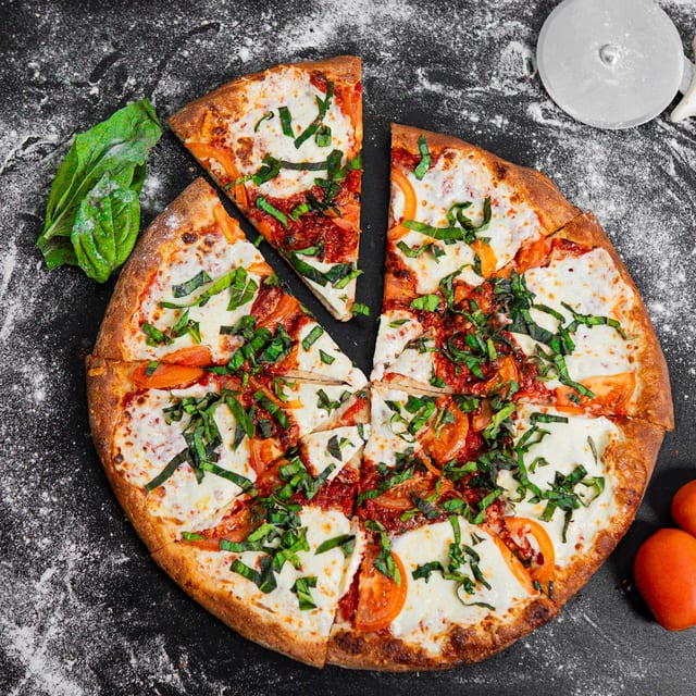 Margherita Pizza.